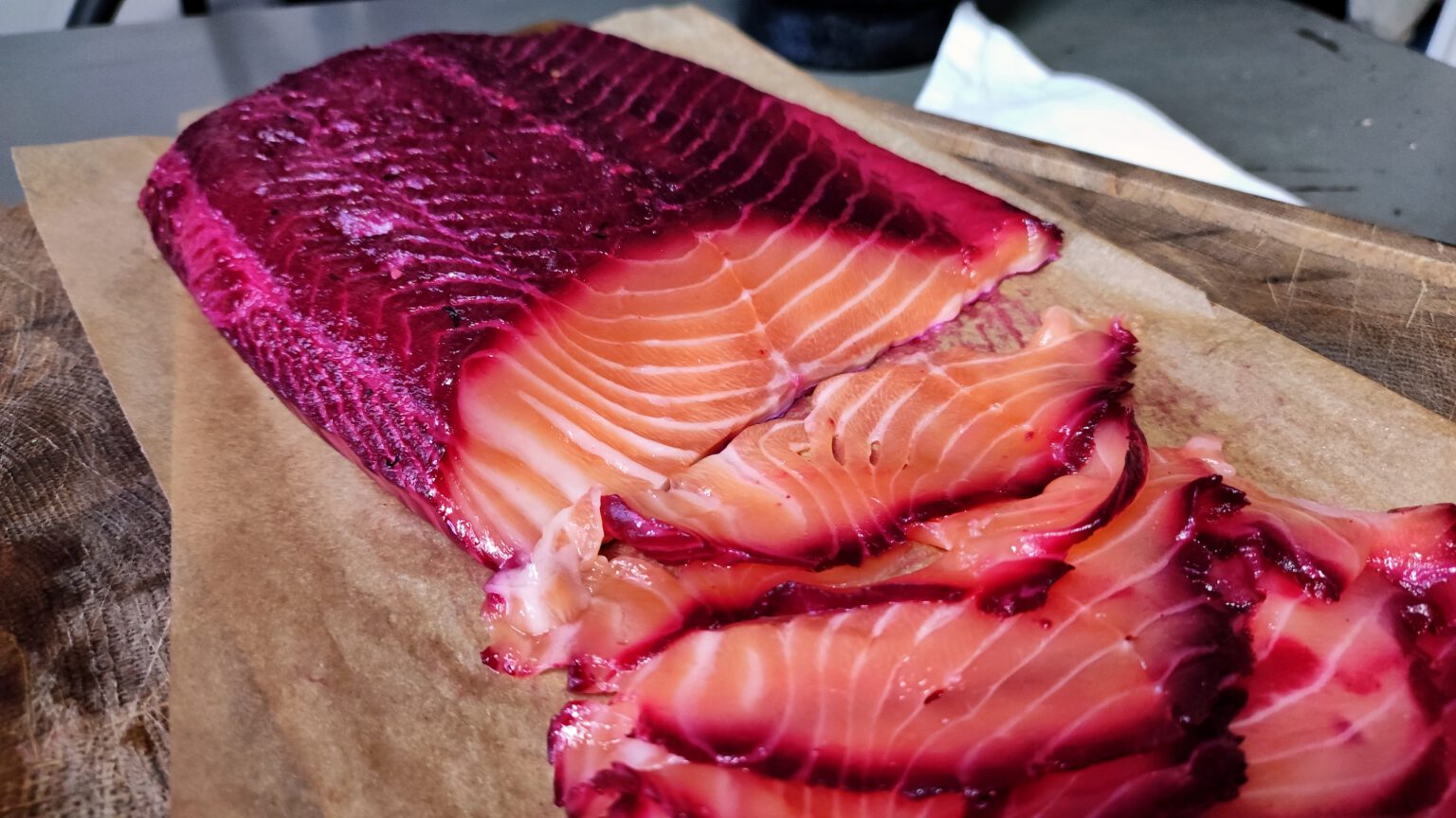 Lachs Beizen Pinker Graved Lachs Mit Roter Bete Firechefs De