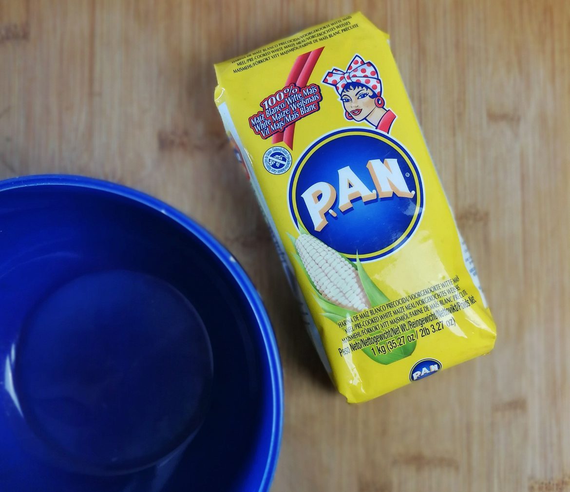 Grundrezept für Tacos und Tortillas aus Maismehl | www.firechefs.de