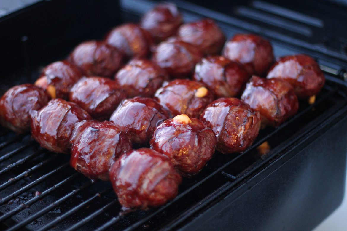 Moinkballs mit Bacon und Chili Cheese - BBQ Fingerfood