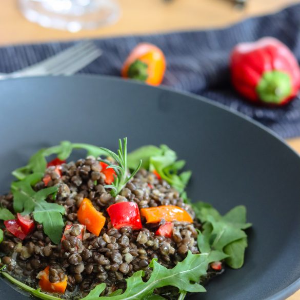 Der gesunde Linsensalat | firechefs.de | Lecker, schnell vorbereitet. Der gesunde Linsensalat | firechefs.de | Lecker, schnell vorbereitet.