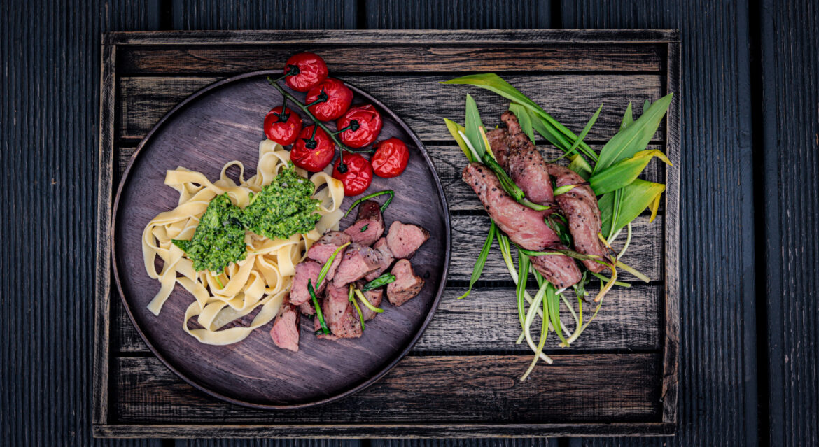 Lamm mit Bärlauchpesto