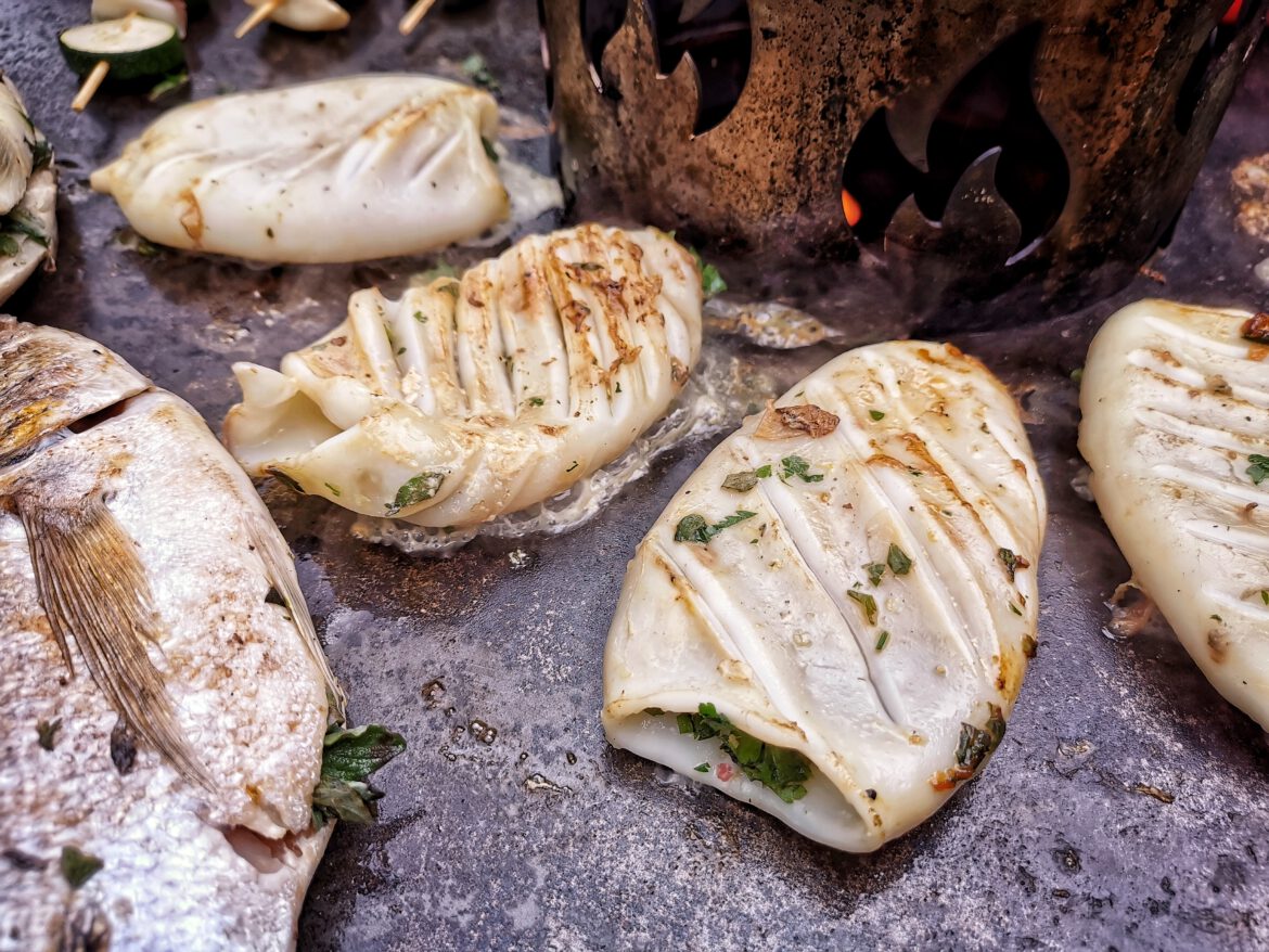 Calamari grillen Rezept für Calamari vom Grill auf firechefs.de